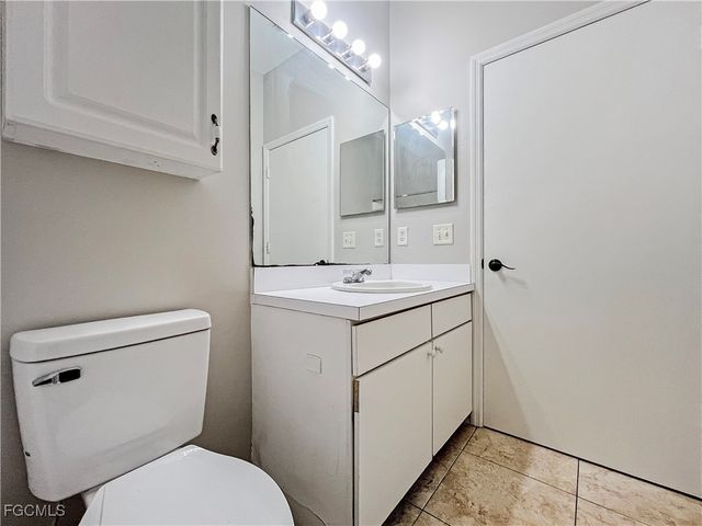 906 Alfreda AVE, Lehigh Acres, FL 33971