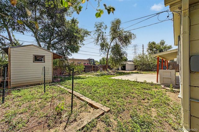 1042 Yuba Street, Aurora, CO 80011