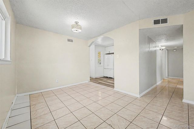 1042 Yuba Street, Aurora, CO 80011