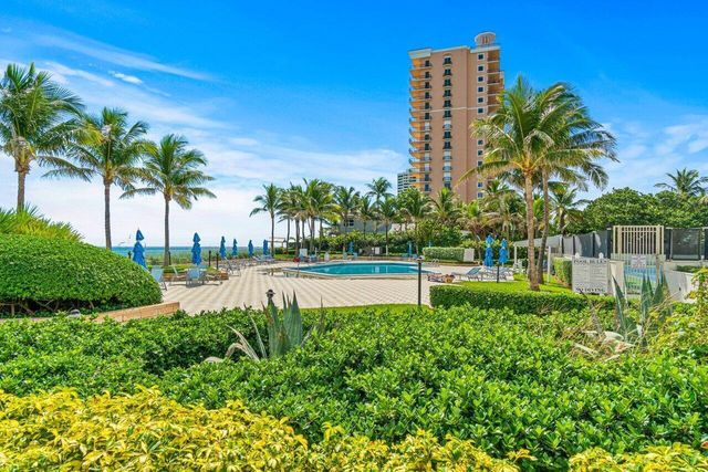5200 N Ocean Drive 102, Singer Island, FL 33404
