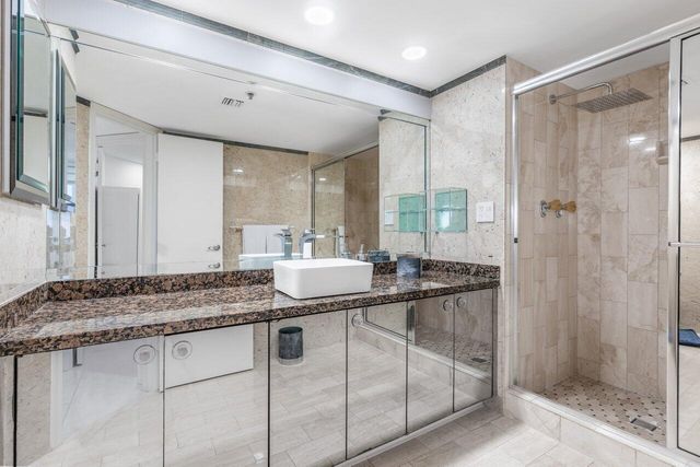 5200 N Ocean Drive 102, Singer Island, FL 33404