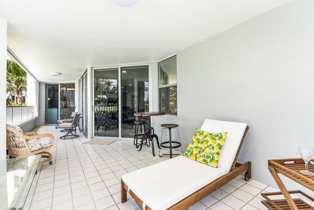5200 N Ocean Drive 102, Singer Island, FL 33404