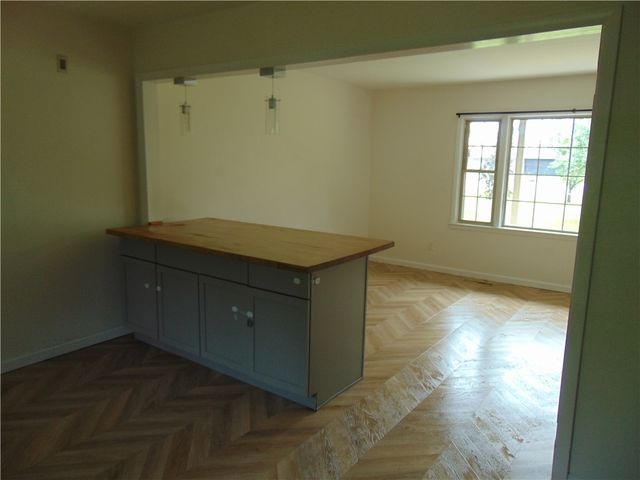 2916 philadelphia, Dayton, OH 45405