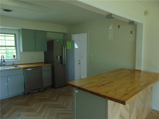 2916 philadelphia, Dayton, OH 45405