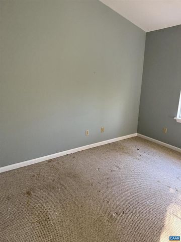 2307 FINCH CT, Charlottesville, VA 22911