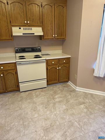 2307 FINCH CT, Charlottesville, VA 22911