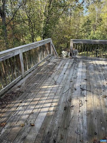 2307 FINCH CT, Charlottesville, VA 22911