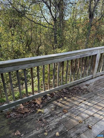 2307 FINCH CT, Charlottesville, VA 22911