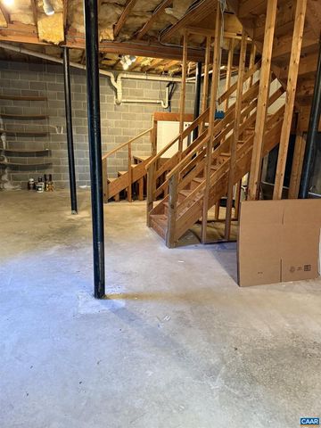 2307 FINCH CT, Charlottesville, VA 22911