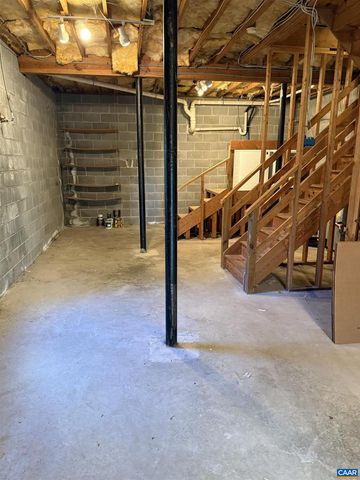 2307 FINCH CT, Charlottesville, VA 22911