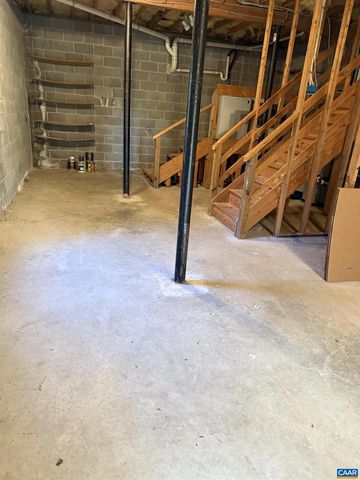 2307 FINCH CT, Charlottesville, VA 22911