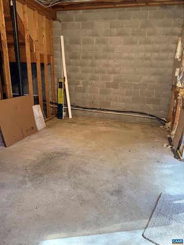 2307 FINCH CT, Charlottesville, VA 22911