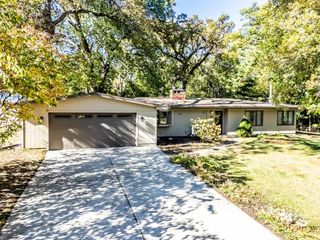 2513 Ashland Avenue, Cedar Falls, IA 50613