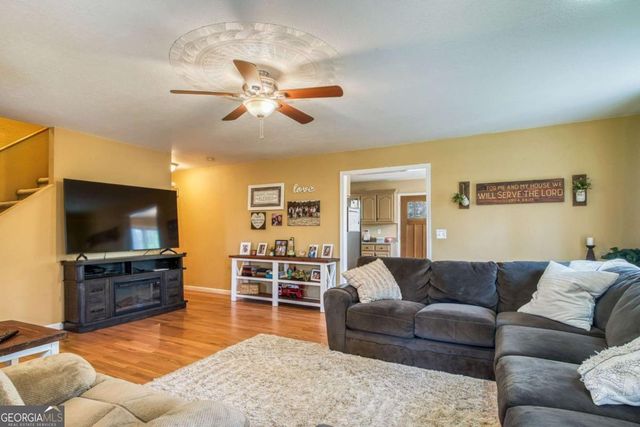 80 Pine Grove Drive, Blue Ridge, GA 30513