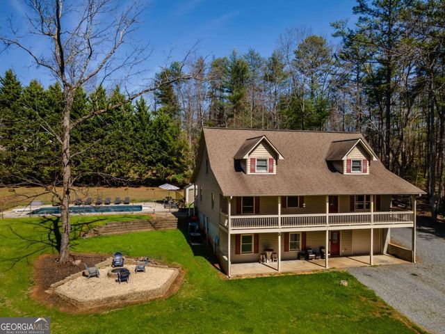 80 Pine Grove Drive, Blue Ridge, GA 30513