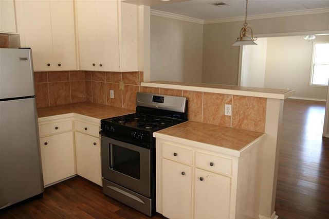 1220 Ashland Street, Houston, TX 77008