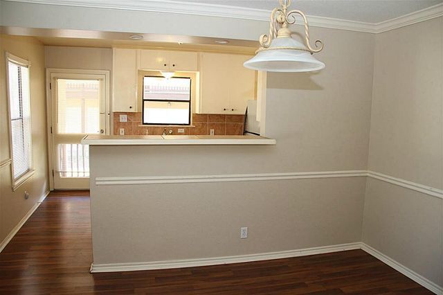 1220 Ashland Street, Houston, TX 77008