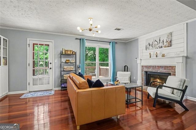825 Crab Orchard Drive, Roswell, GA 30076