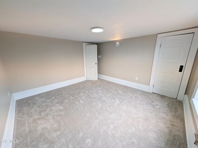 1514 West Sullivan Street, Kingsport, TN 37660