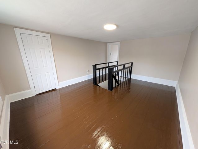 1514 West Sullivan Street, Kingsport, TN 37660