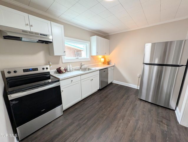 1514 West Sullivan Street, Kingsport, TN 37660