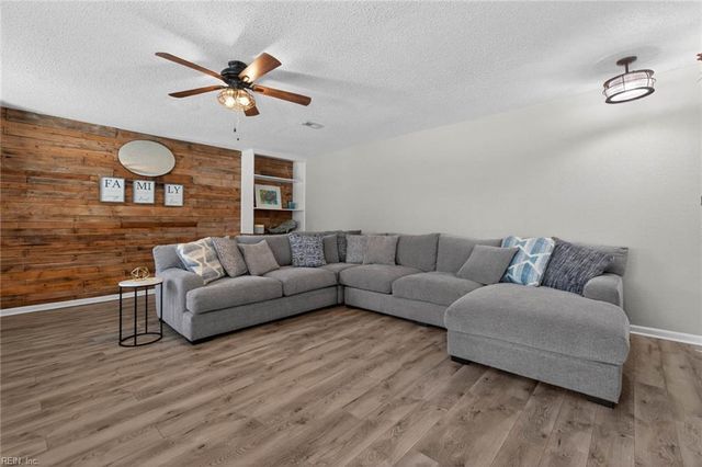 933 Truro CT, Virginia Beach, VA 23452