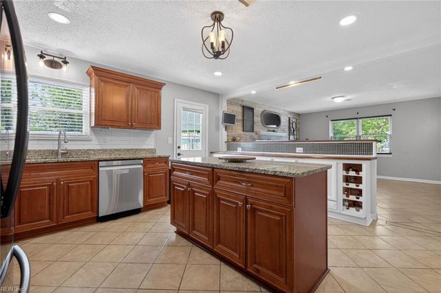 933 Truro CT, Virginia Beach, VA 23452