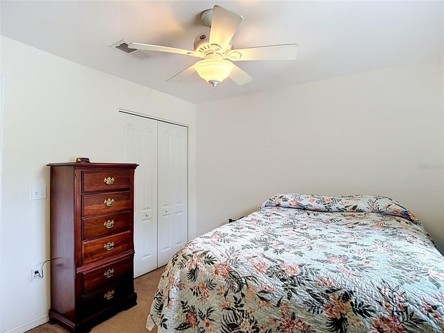 39033 6TH AVE, Zephyrhills, FL 33542
