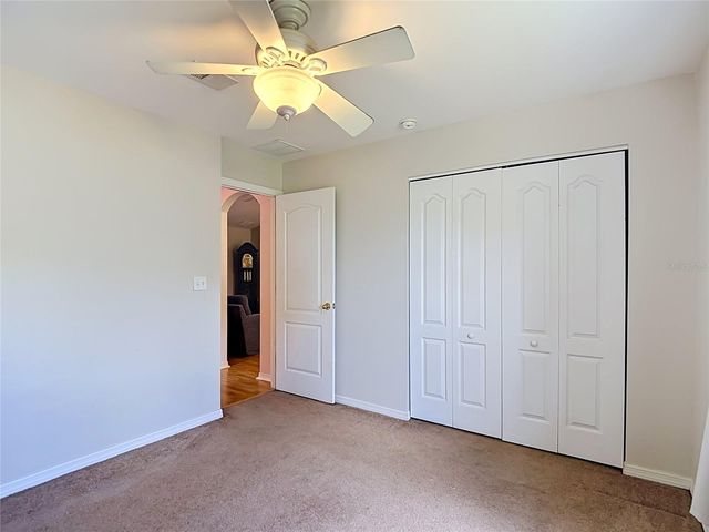 39033 6TH AVE, Zephyrhills, FL 33542
