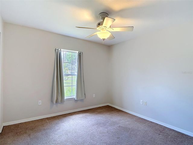 39033 6TH AVE, Zephyrhills, FL 33542