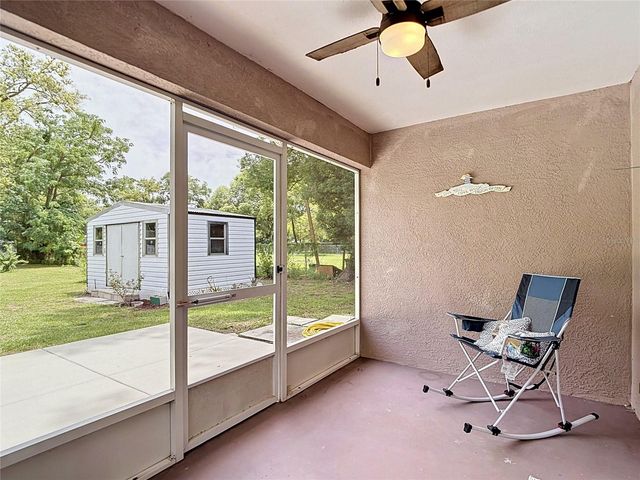39033 6TH AVE, Zephyrhills, FL 33542