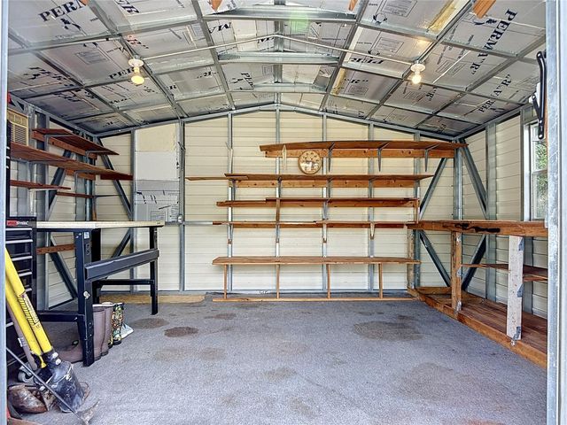 39033 6TH AVE, Zephyrhills, FL 33542