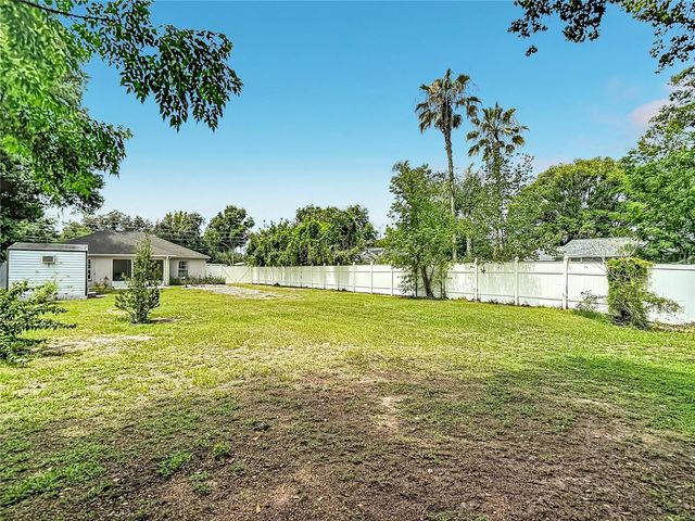 39033 6TH AVE, Zephyrhills, FL 33542