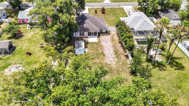 39033 6TH AVE, Zephyrhills, FL 33542