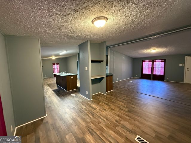 290 Forestwood Drive, Macon, GA 31217