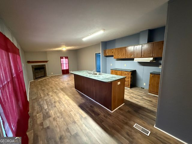 290 Forestwood Drive, Macon, GA 31217