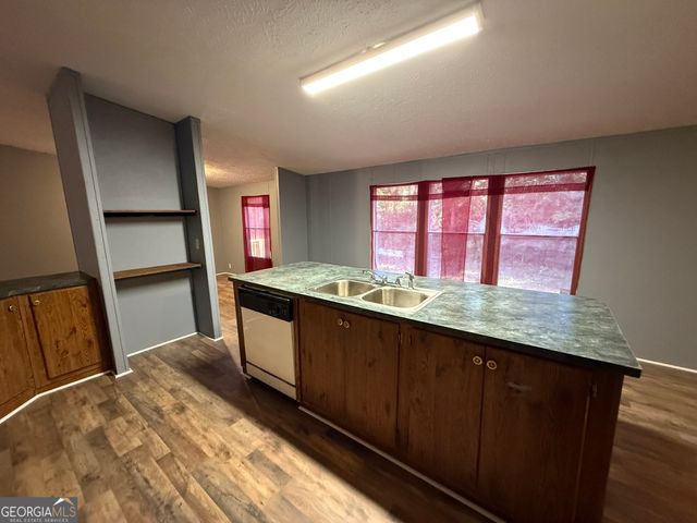 290 Forestwood Drive, Macon, GA 31217