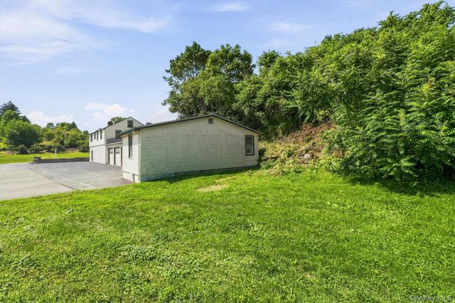36 Old Indian Road 1, Marlboro, NY 12547