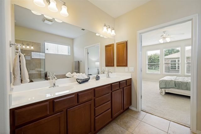 1843 Windy Hill Drive, Frisco, TX 75036