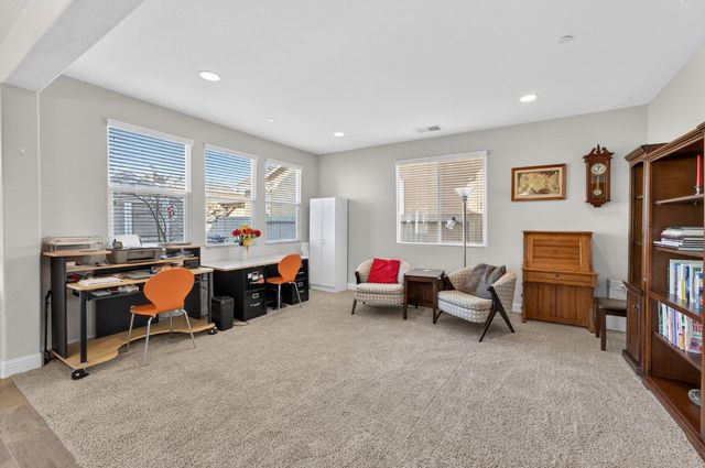 3510 Edington Dr, Rancho Cordova, CA 95742