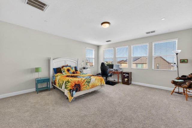 3510 Edington Dr, Rancho Cordova, CA 95742