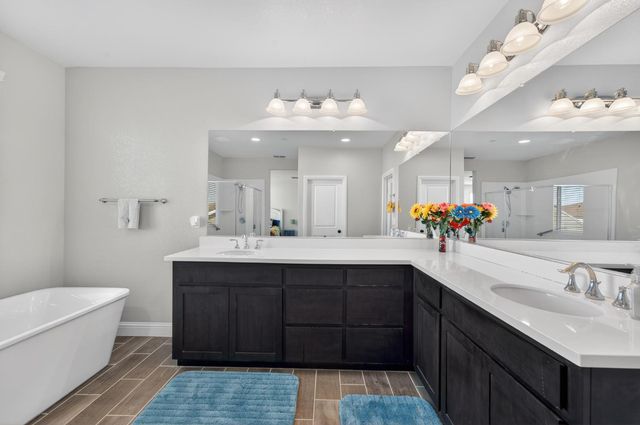 3510 Edington Dr, Rancho Cordova, CA 95742