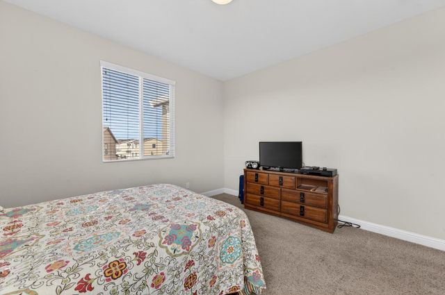 3510 Edington Dr, Rancho Cordova, CA 95742