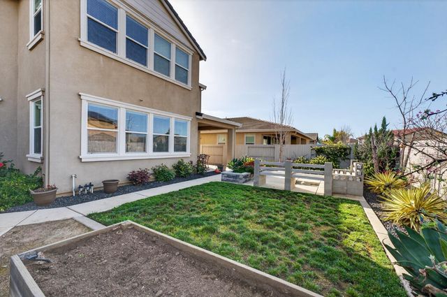 3510 Edington Dr, Rancho Cordova, CA 95742