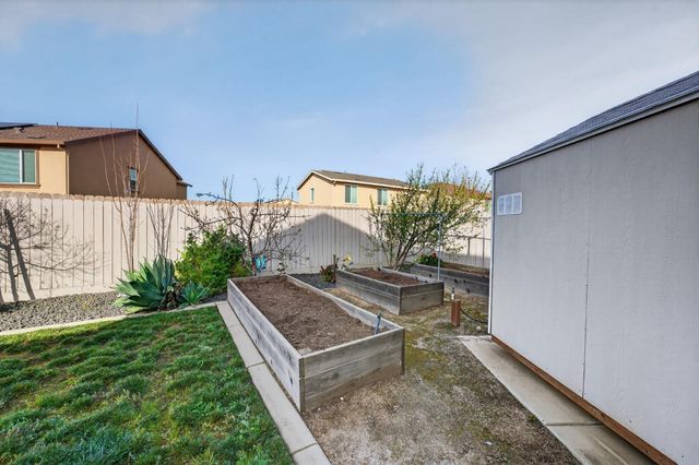 3510 Edington Dr, Rancho Cordova, CA 95742