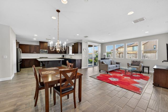 3510 Edington Dr, Rancho Cordova, CA 95742