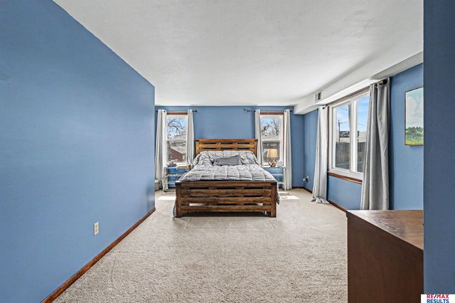 8325 State Street, Ralston, NE 68127