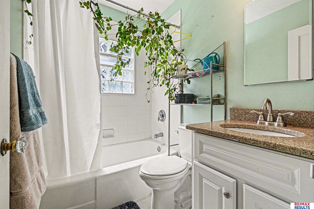 8325 State Street, Ralston, NE 68127