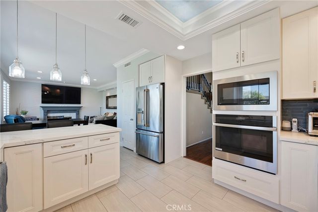 1805 Rock Spring, Thousand Oaks, CA 91320
