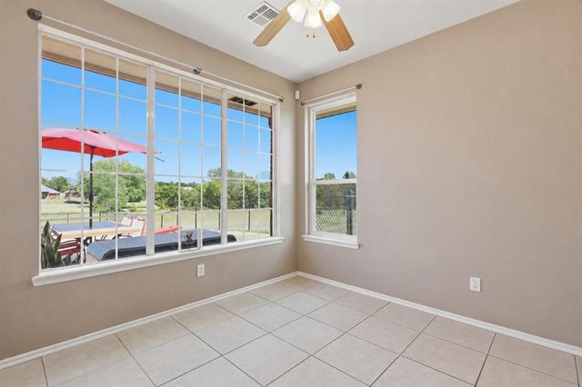 1700 Sandpiper Drive, Blanchard, OK 73010